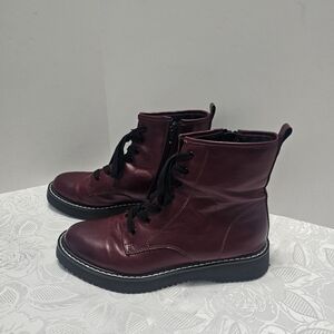 Madden Girl Kourtney Combat Boot Grunge Burgundy Lace up/Zip  Closure Sz 10M